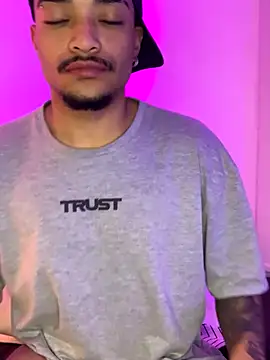 eross chipre  online show from 11/03/25, 08:48