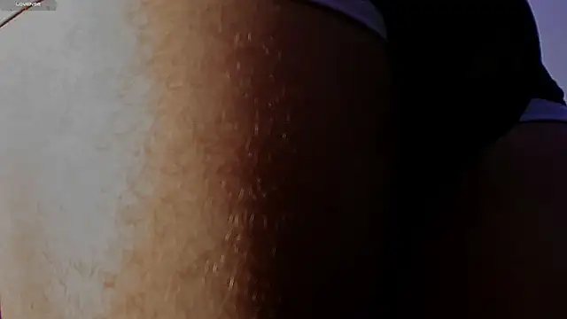 Snapshot of Donathoo1 chatting on 03/04/25, 05:03 Donathoo1 online show from 03/04/25, 05:03