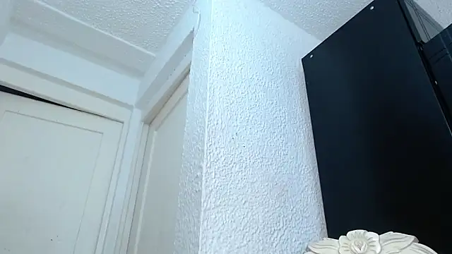 EngelCristaly online show from 02/25/25, 08:51