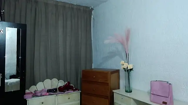 EngelCristaly online show from 09/11/25, 07:08