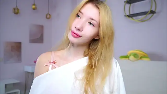 SunnivaCovil online show from 02/13/26, 02:46