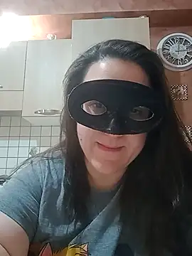 Snapshot of Dolcecurvy chatting on 03/15/25, 11:17 Dolcecurvy online show from 03/15/25, 11:17