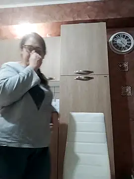 Dolcecurvy online show from 03/17/26, 10:24