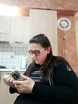 Dolcecurvy online show from 04/10/26, 02:44