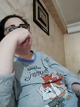 Dolcecurvy online show from 04/13/26, 09:20