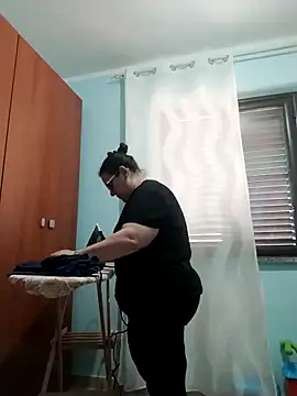 Dolcecurvy online show from 06/19/26, 01:37