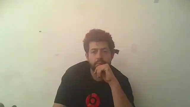 Snapshot of kinkyfag94 chatting on 09/30/25, 12:43 kinkyfag94 online show from 09/30/25, 12:43