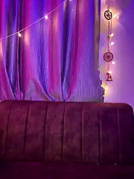 Dishasarmaa05 online show from 09/15/25, 05:13