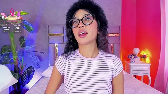 Tyla Ks online show from 04/16/26, 07:36