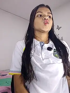 sophia ramirez12 online show from 12/04/25, 09:12