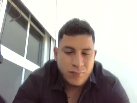 Leandro5523Z online show from 04/03/26, 03:21