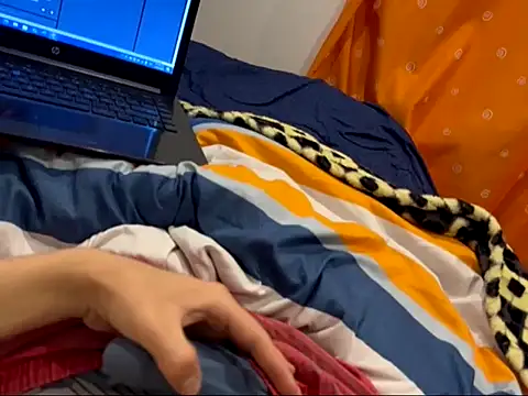 Snapshot of Fperezv207 chatting on 09/12/25, 05:18 Fperezv207 online show from 09/12/25, 05:18