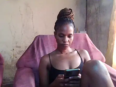 sexybigass31 online show from 03/16/26, 07:45