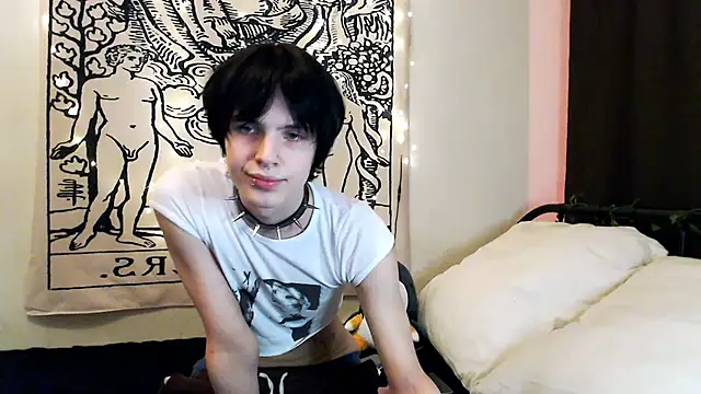 Snapshot of timi-moon chatting on 03/13/25, 11:59 timi-moon online show from 03/13/25, 11:59