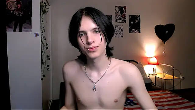 Snapshot of timi-moon chatting on 09/20/25, 02:18 timi-moon online show from 09/20/25, 02:18