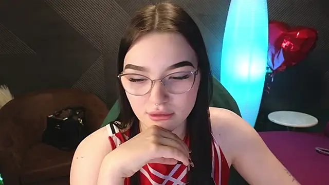 milliedoll online show from 03/01/25, 01:22