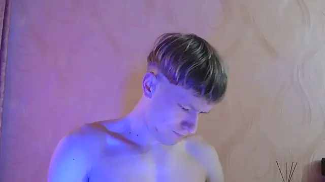 frama666 online show from 10/28/25, 08:40