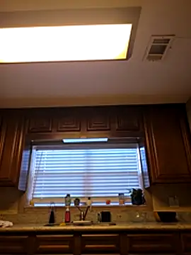 chris8827 online show from 01/14/26, 04:34