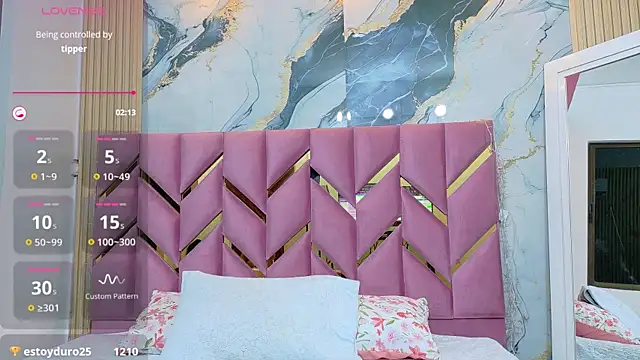 innocenthazel online show from 10/05/25, 07:34