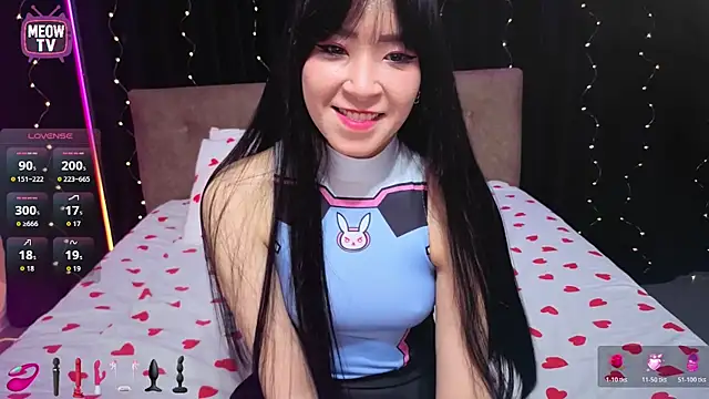 miyakimi0101 online show from 04/15/26, 12:39