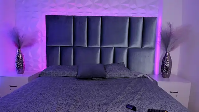 Selene bennet online show from 09/25/25, 03:43