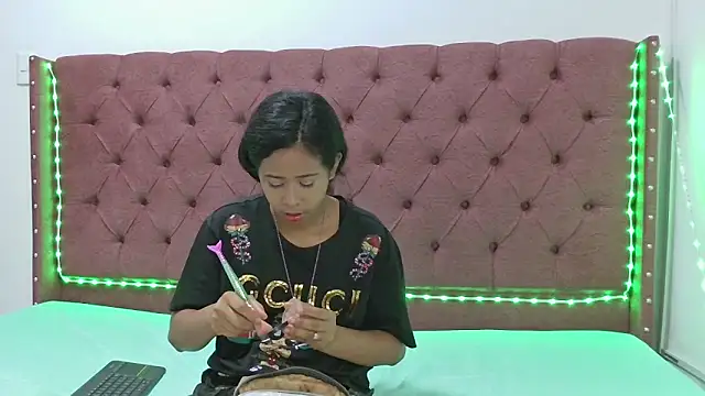 couple hotfox online show from 03/22/25, 01:22