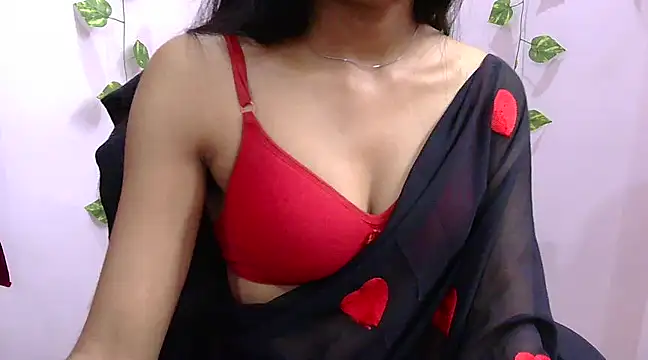 Snapshot of Cute_Pihu01 chatting on 03/02/25, 01:36 Cute Pihu01 online show from 03/02/25, 01:36