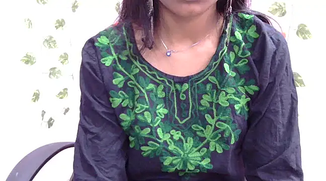 Snapshot of Cute_Pihu01 chatting on 03/10/25, 07:18 Cute Pihu01 online show from 03/10/25, 07:18