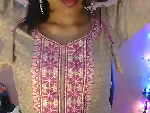 Snapshot of Cute_Pihu01 chatting on 02/04/26, 07:42 Cute Pihu01 online show from 02/04/26, 07:42