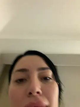 Mia Splash online show from 03/05/26, 06:15