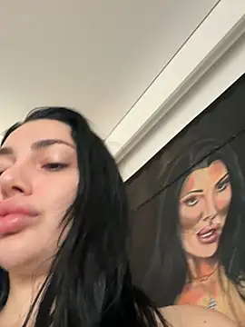 Mia Splash online show from 03/15/26, 09:37