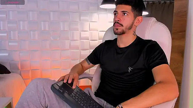 AlejandroStormm online show from 09/09/25, 10:20