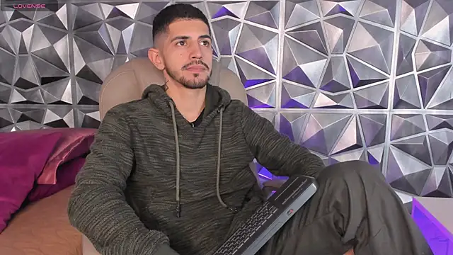 AlejandroStormm online show from 03/29/26, 08:14