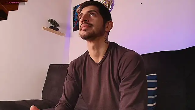 AlejandroStormm online show from 06/09/26, 07:58