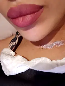 Sexlove1xo online show from 11/01/25, 12:51