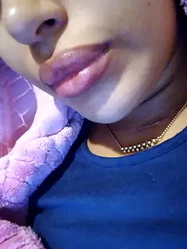 Sexlove1xo online show from 12/19/25, 12:45