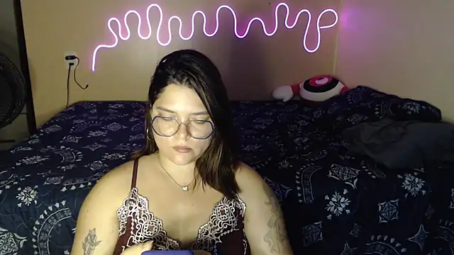 GoddessChaar online show from 12/04/25, 02:21