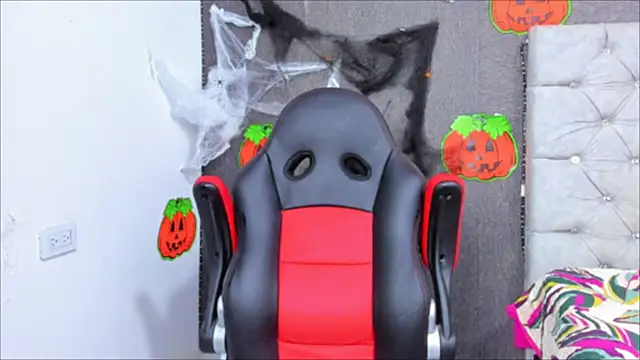 luigi hot  online show from 10/13/25, 08:58