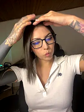 Snapshot of wicked_babyy chatting on 10/08/25, 01:58 wicked babyy online show from 10/08/25, 01:58