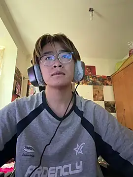 Anson0722 online show from 04/06/26, 07:42