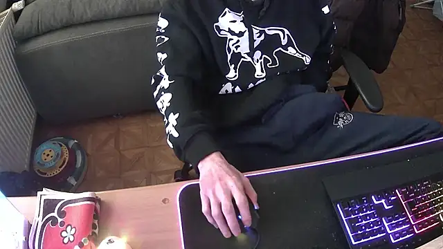 Snapshot of DerGeileLoveboy chatting on 10/28/25, 11:25 DerGeileLoveboy online show from 10/28/25, 11:25