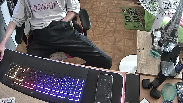DerGeileLoveboy online show from 07/01/26, 12:40