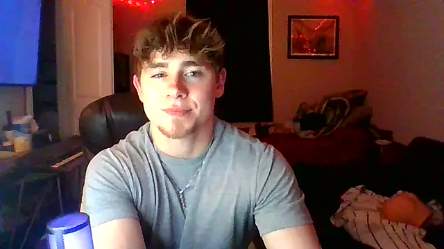 JCstrings online show from 02/26/25, 08:48