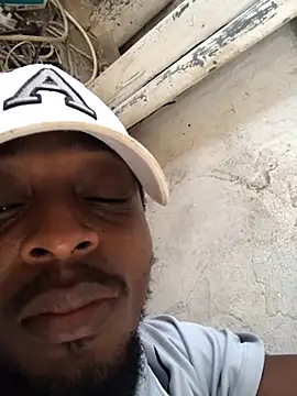 Snapshot of justyou2025 chatting on 02/25/25, 10:04 justyou2025 online show from 02/25/25, 10:04