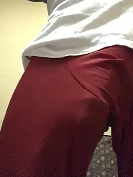 Snapshot of justyou2025 chatting on 02/26/25, 11:04 justyou2025 online show from 02/26/25, 11:04