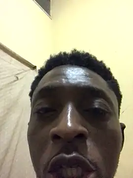 Snapshot of justyou2025 chatting on 03/01/25, 01:53 justyou2025 online show from 03/01/25, 01:53