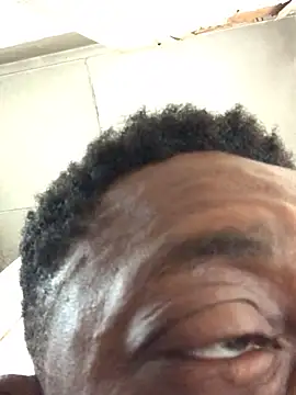 Snapshot of justyou2025 chatting on 03/01/25, 08:45 justyou2025 online show from 03/01/25, 08:45