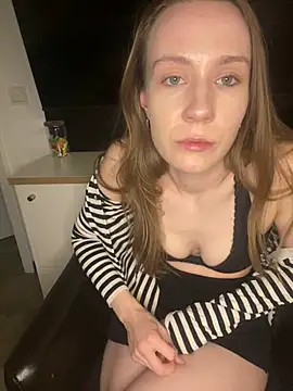 KhaleesisSecrets online show from 03/10/25, 08:23