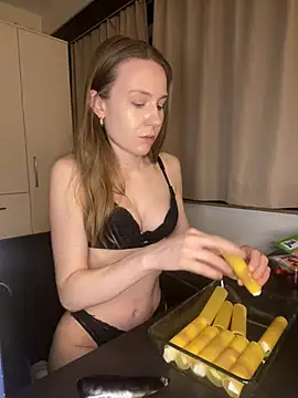 KhaleesisSecrets online show from 03/10/25, 11:27