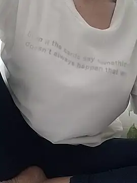 BUSE8821 online show from 09/22/25, 06:37